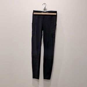 Lululemon Swift Speed Tights / Leggings. Size 4. Black.